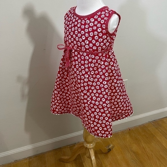 Mulberribush sz 2T dress red with a white print - Picture 4 of 9